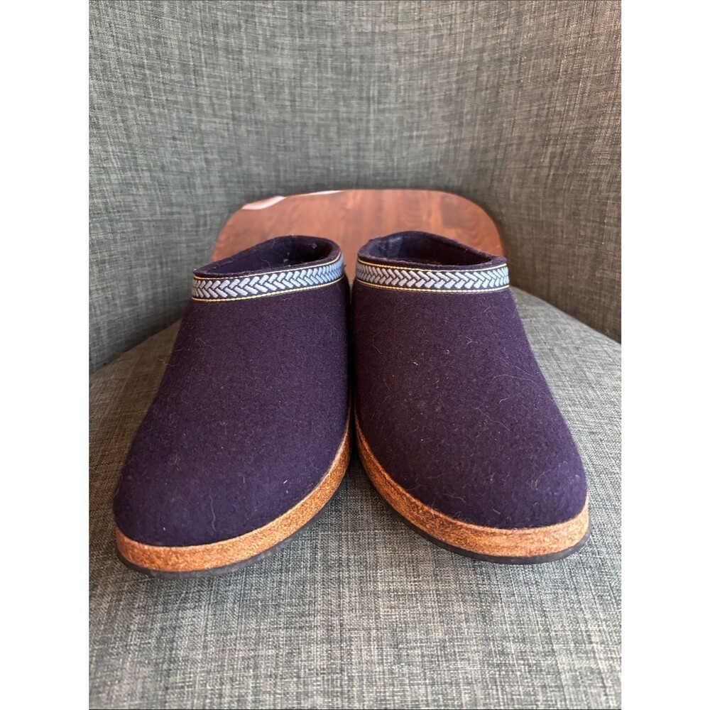 L.L. Bean women’s wool slipper clogs Navy Slip-On house shoes size 11 Warm cozy - Picture 11 of 12